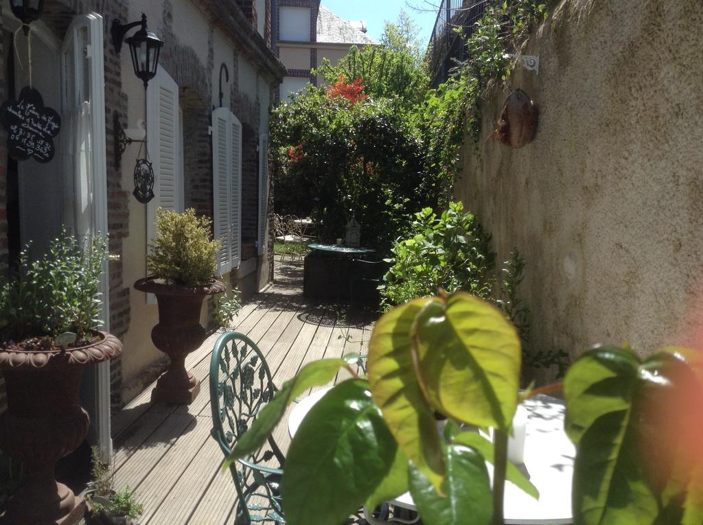 Chambre Le Nid Du Phare Avec Jacuzzi Honfleur Rom bilde